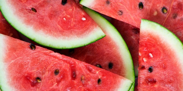 Por qué la sandía es la fruta que tu cuerpo necesita en junio