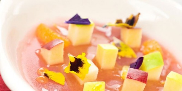 Gelatina de frutas y flores